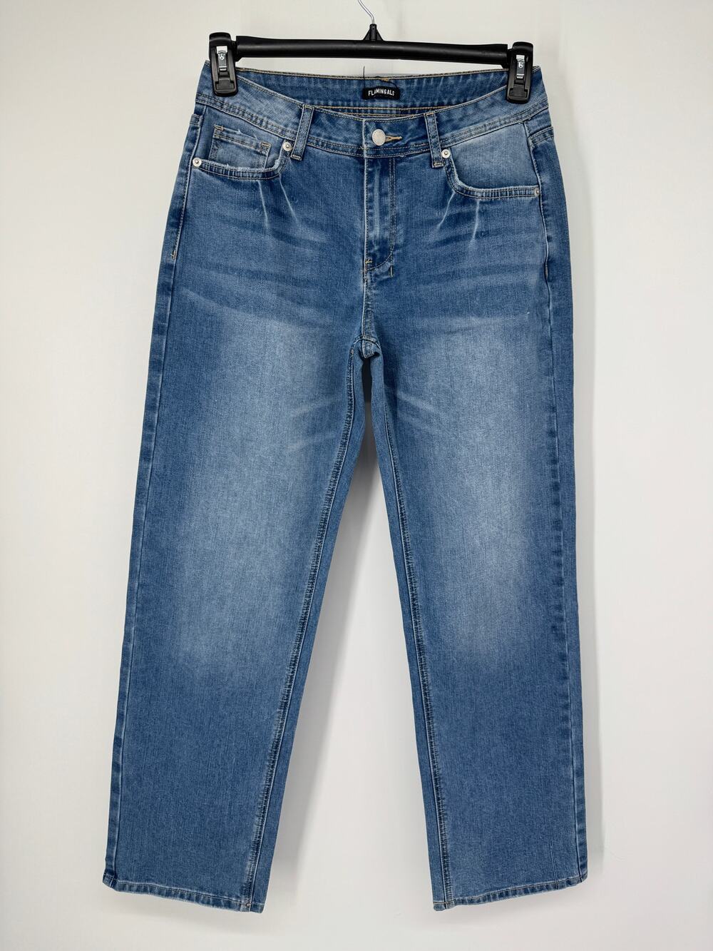Flamingals Size Small - Medium Wash Straight Leg Stretch Jeans - NWOT